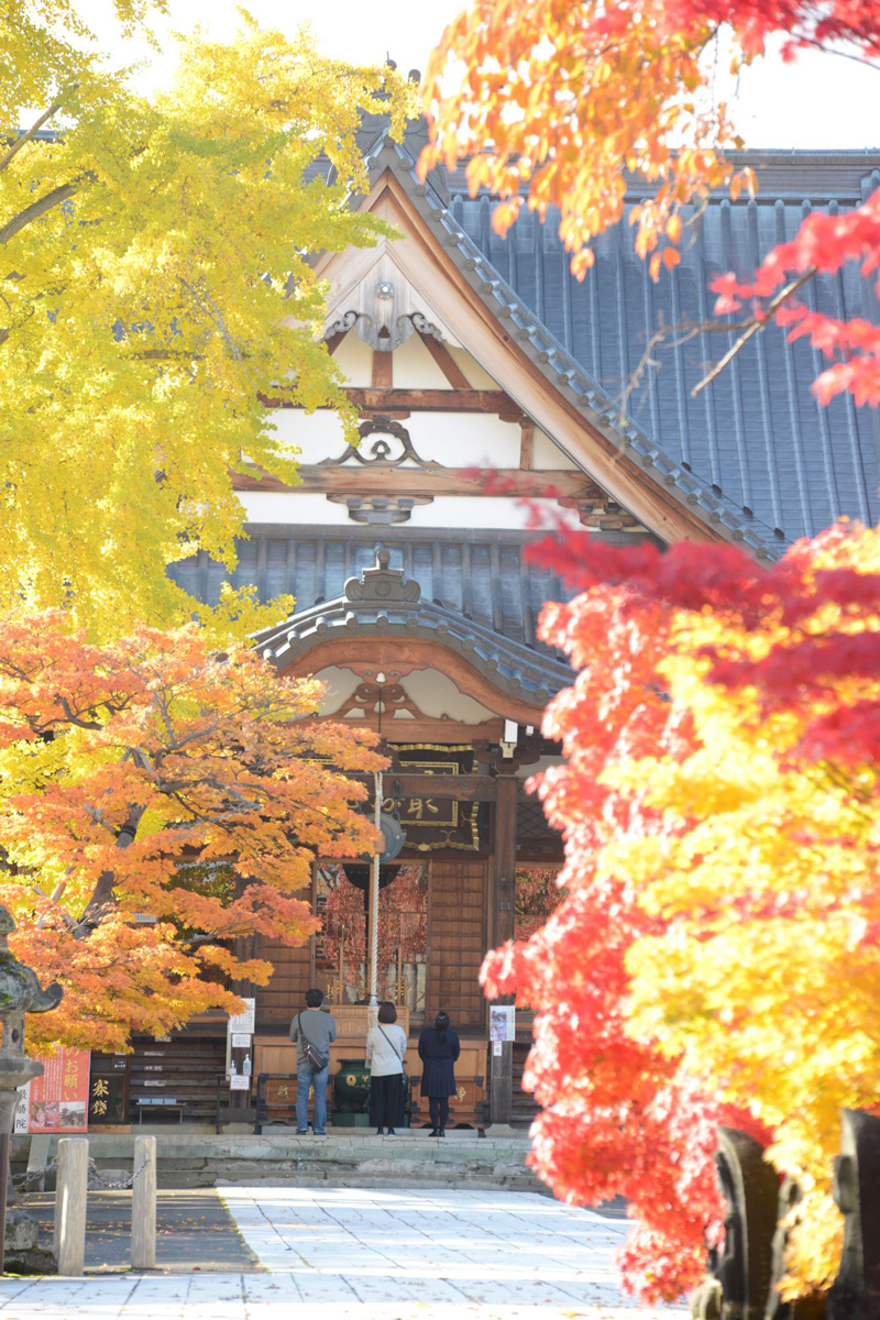 “Hondo” Main Hall