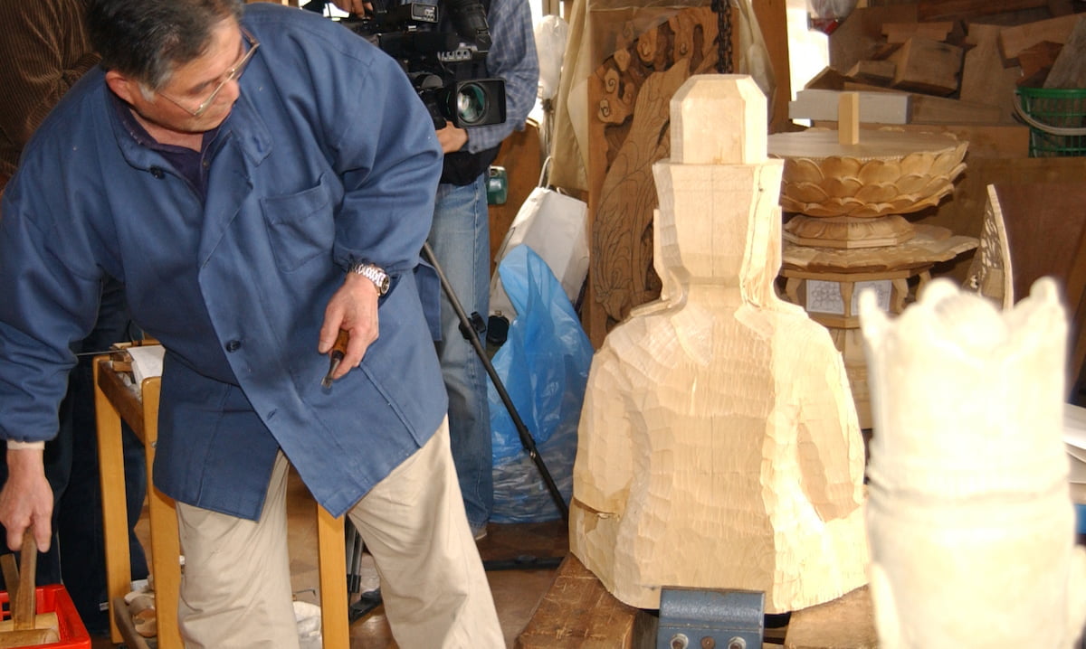 五重塔本尊胎蔵界大日如来制作現場