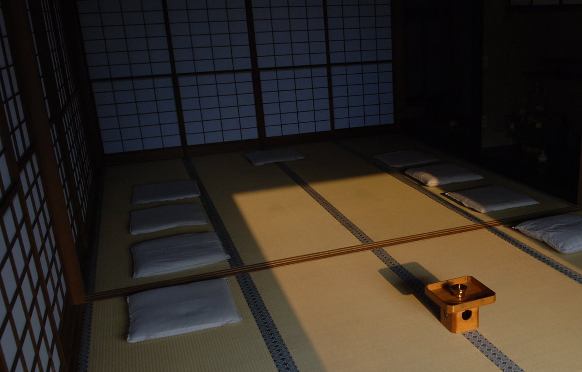 六角堂修繕竣工・如意輪観音入佛開眼供養式の早朝集会所