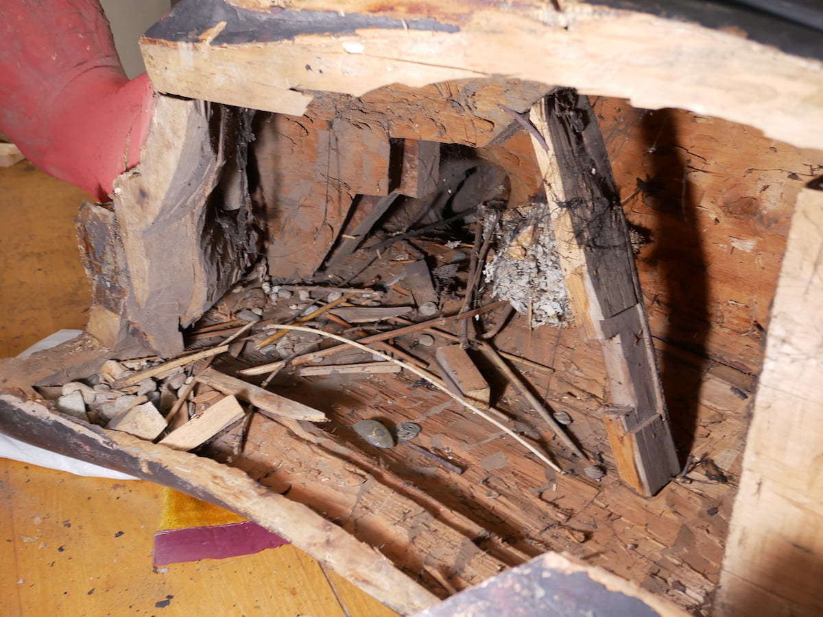 阿形仁王像 像内解体作業