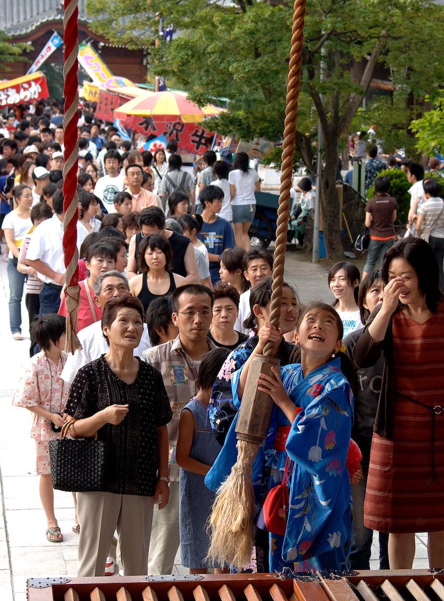 大円寺の宵宮での参拝客